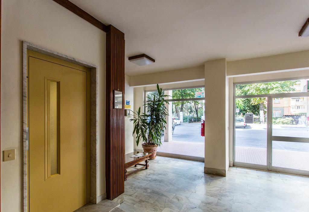 Versilia Residence Lido di Camaiore Exterior photo
